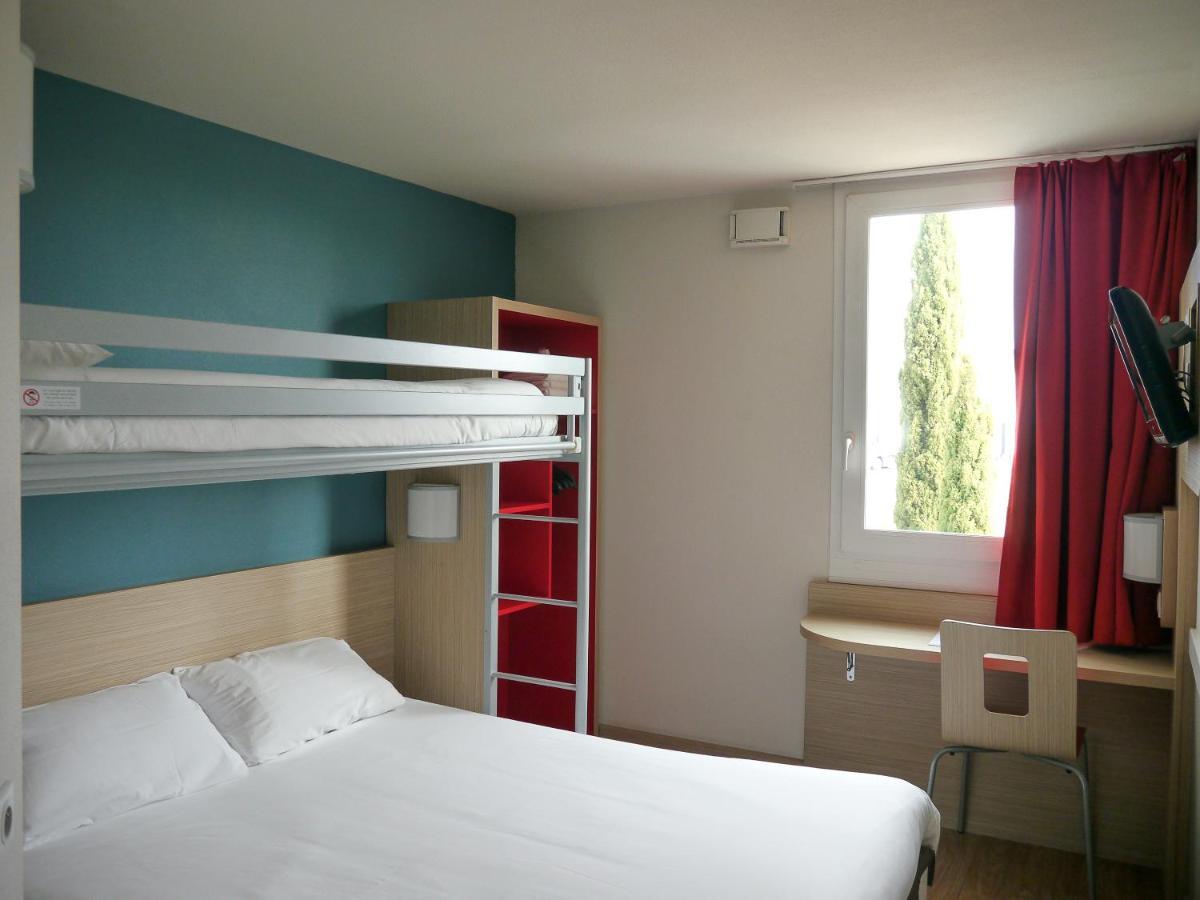 Kyriad Direct Mont De Marsan - St Avit Saint-Avit  Exterior foto