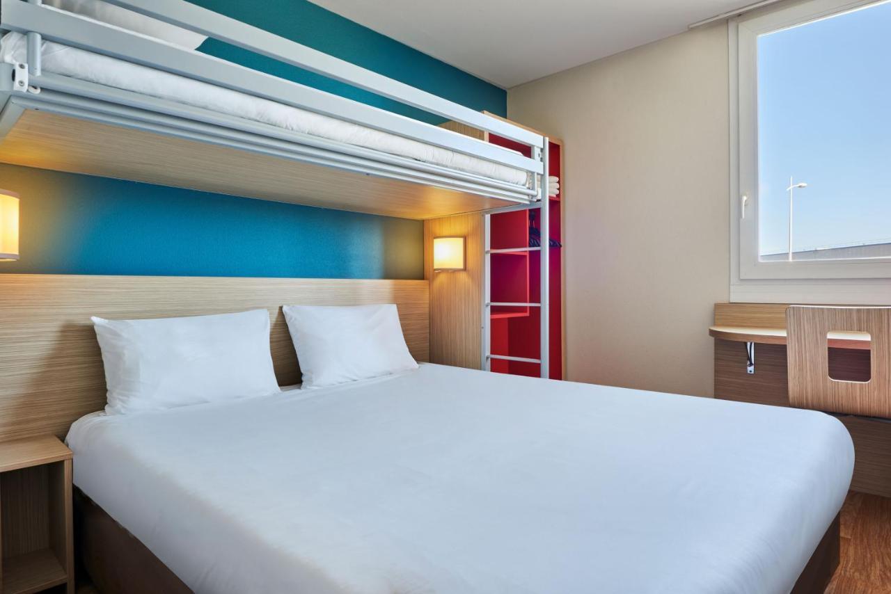 Kyriad Direct Mont De Marsan - St Avit Saint-Avit  Exterior foto